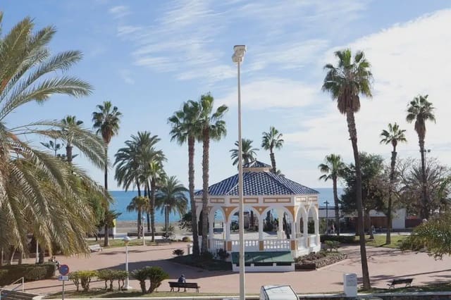 1 soveværelse Strandlejlighed til salg i Vélez-Málaga - € 238.000 (Ref: 9987206)