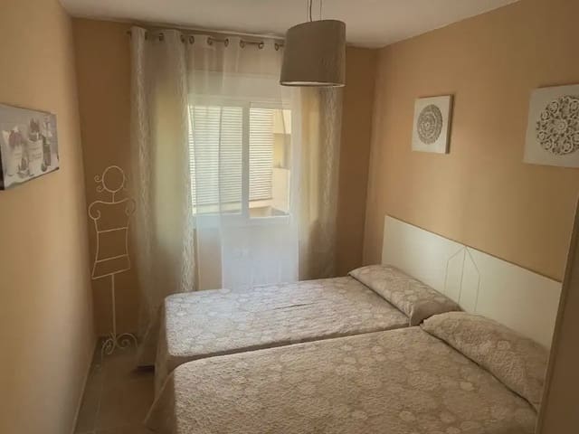 Apartamento de 2 habitaciones en Urbanización Santa Rosa, Torrox en venta con piscina garaje - 269.000 € (Ref: 9994515)