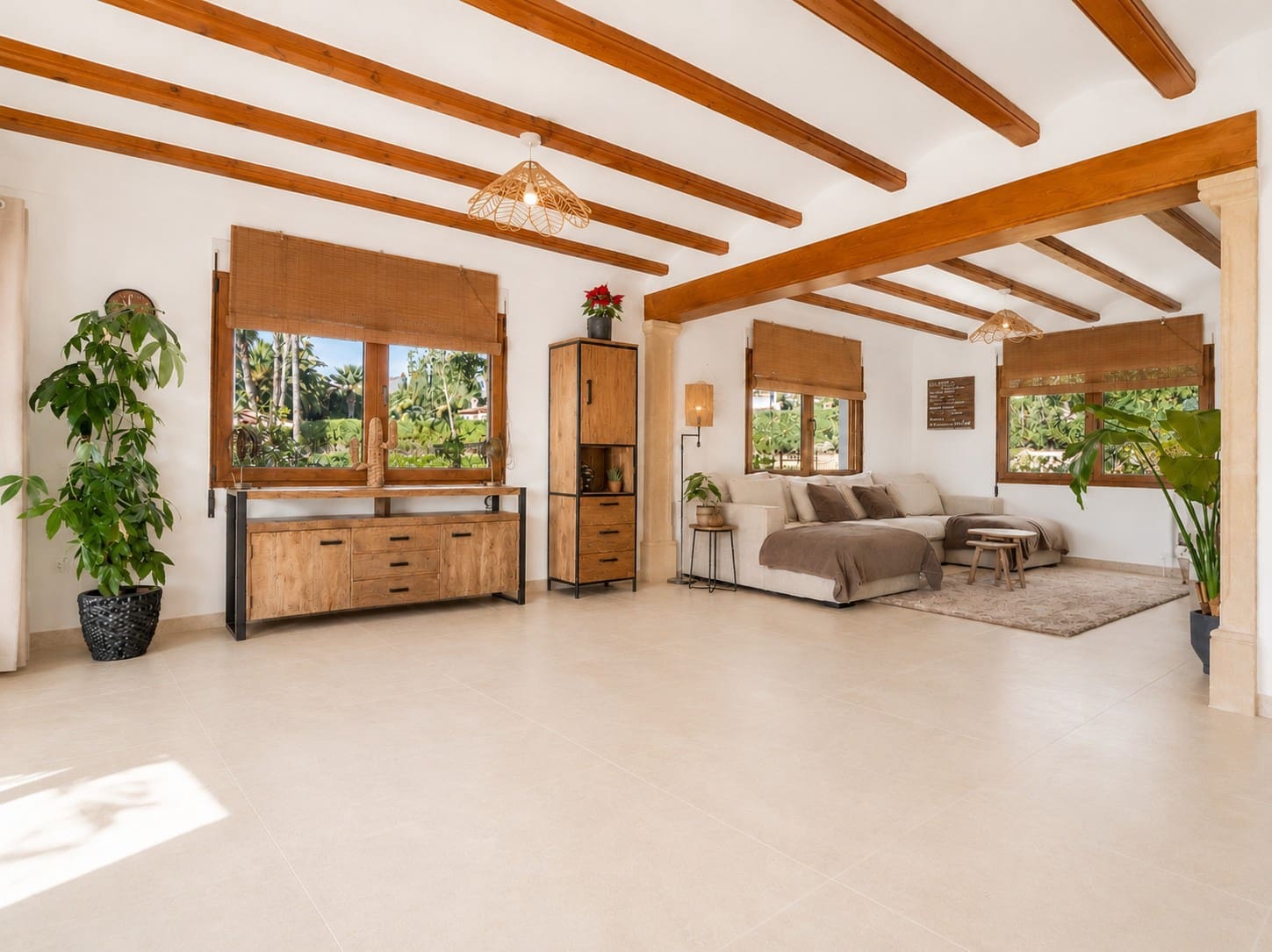 4 bedroom Villa for sale in Javea / Xabia with pool garage - € 2,250,000 (Ref: 10051966)