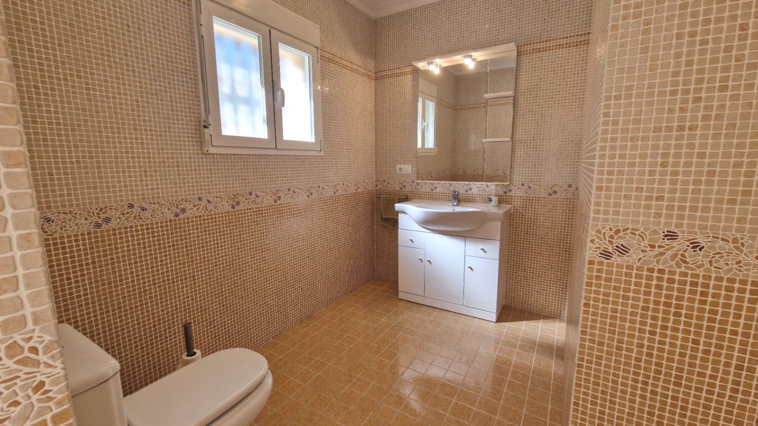 2 chambre Villa/Maison à vendre à Javea / Xabia avec piscine garage - 1 150 000 € (Ref: 10051967)