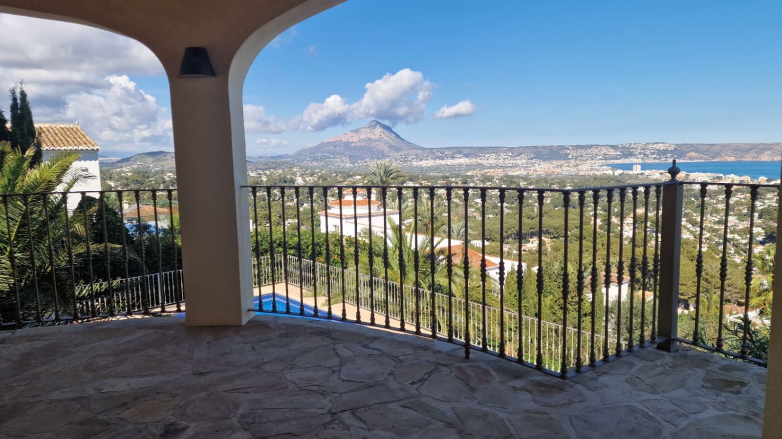 2 chambre Villa/Maison à vendre à Javea / Xabia avec piscine garage - 1 150 000 € (Ref: 10051967)