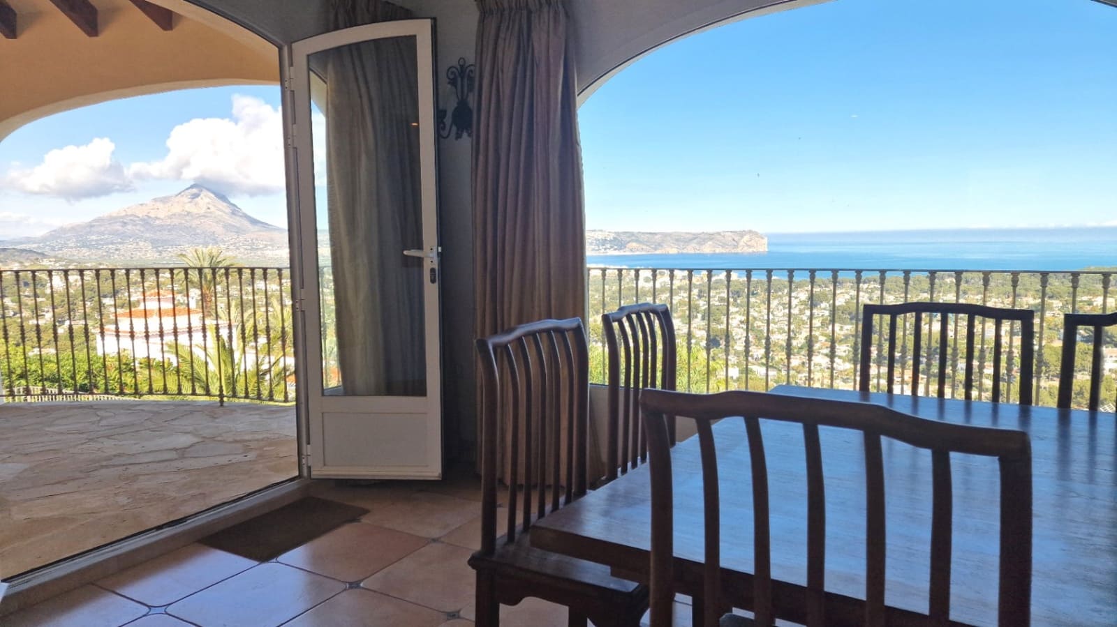 2 chambre Villa/Maison à vendre à Javea / Xabia avec piscine garage - 1 150 000 € (Ref: 10051967)