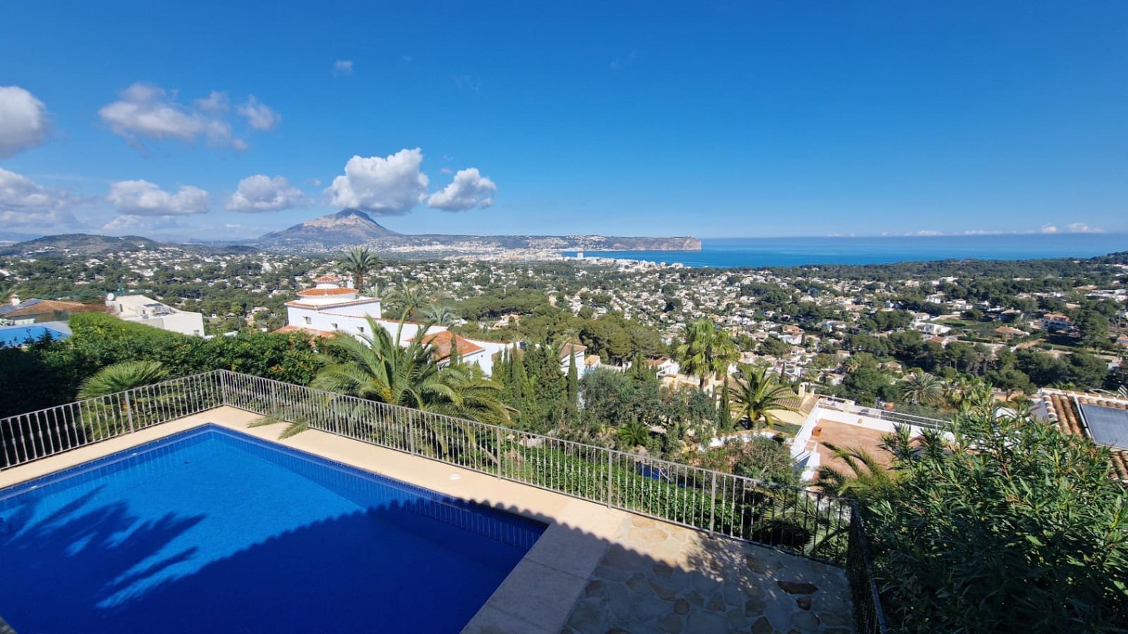 2 chambre Villa/Maison à vendre à Javea / Xabia avec piscine garage - 1 150 000 € (Ref: 10051967)