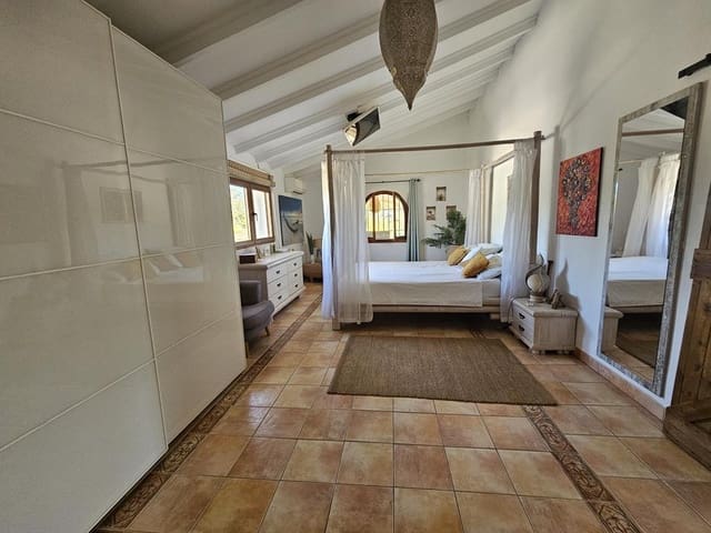 2 soverom Villa til salgs i Javea / Xàbia med svømmebasseng garasje - € 1 495 000 (Ref: 10158080)