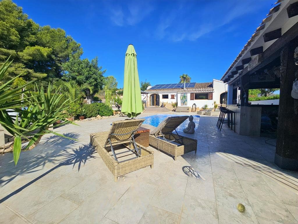 2 bedroom Villa for sale in Javea / Xabia with pool garage - € 1,495,000 (Ref: 10158080)
