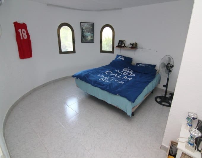 Chalet de 3 habitaciones en Adsubia en venta con garaje - 630.000 € (Ref: 2398312)