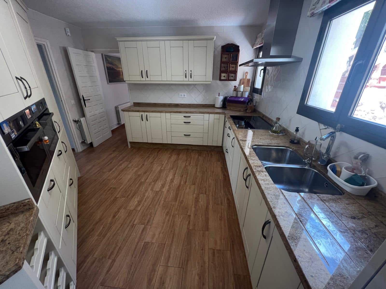 Chalet de 3 habitaciones en Adsubia en venta con garaje - 630.000 € (Ref: 2398312)