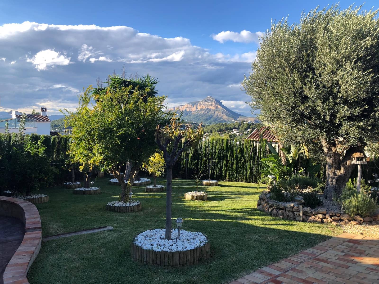 3 soveværelse Villa til salg i Pinosol med garage - € 1.695.000 (Ref: 6324677)