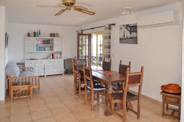 3 Zimmer Villa zu verkaufen in Pedreguer mit Garage - 510.000 € (Ref: 7601005)