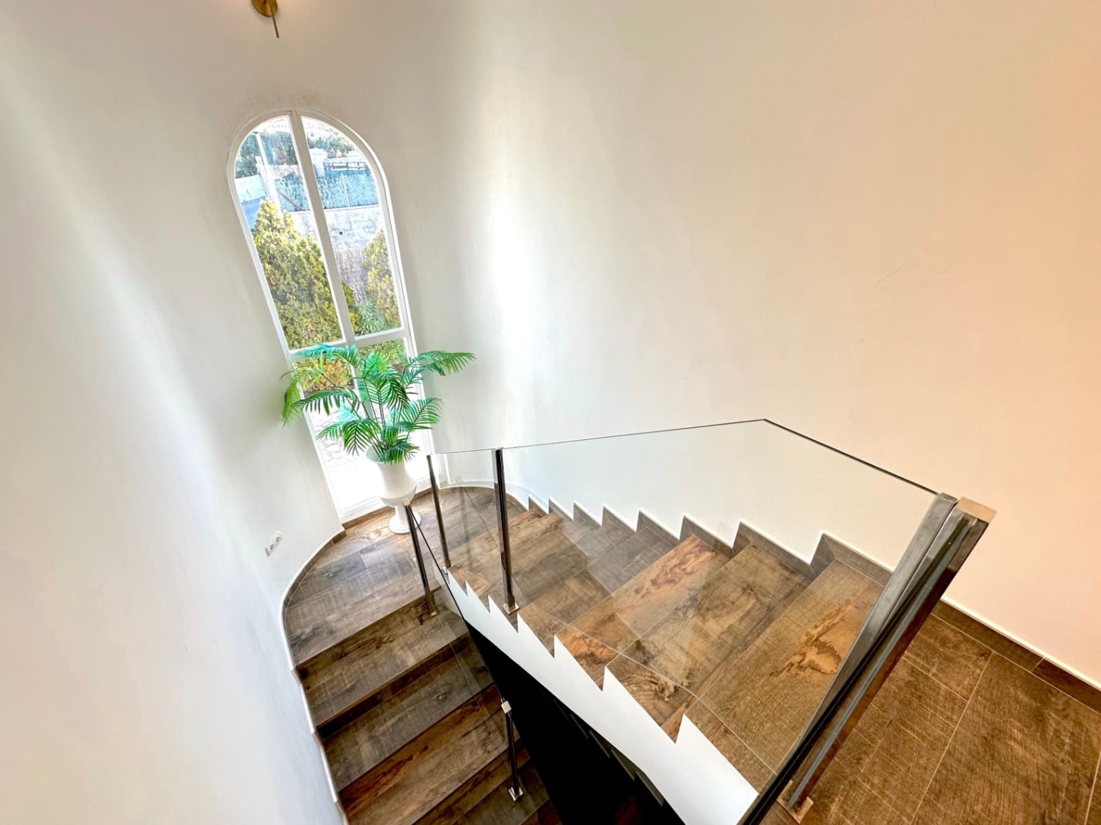 6 bedroom Villa for sale in Javea / Xabia with garage - € 1,495,000 (Ref: 8102028)