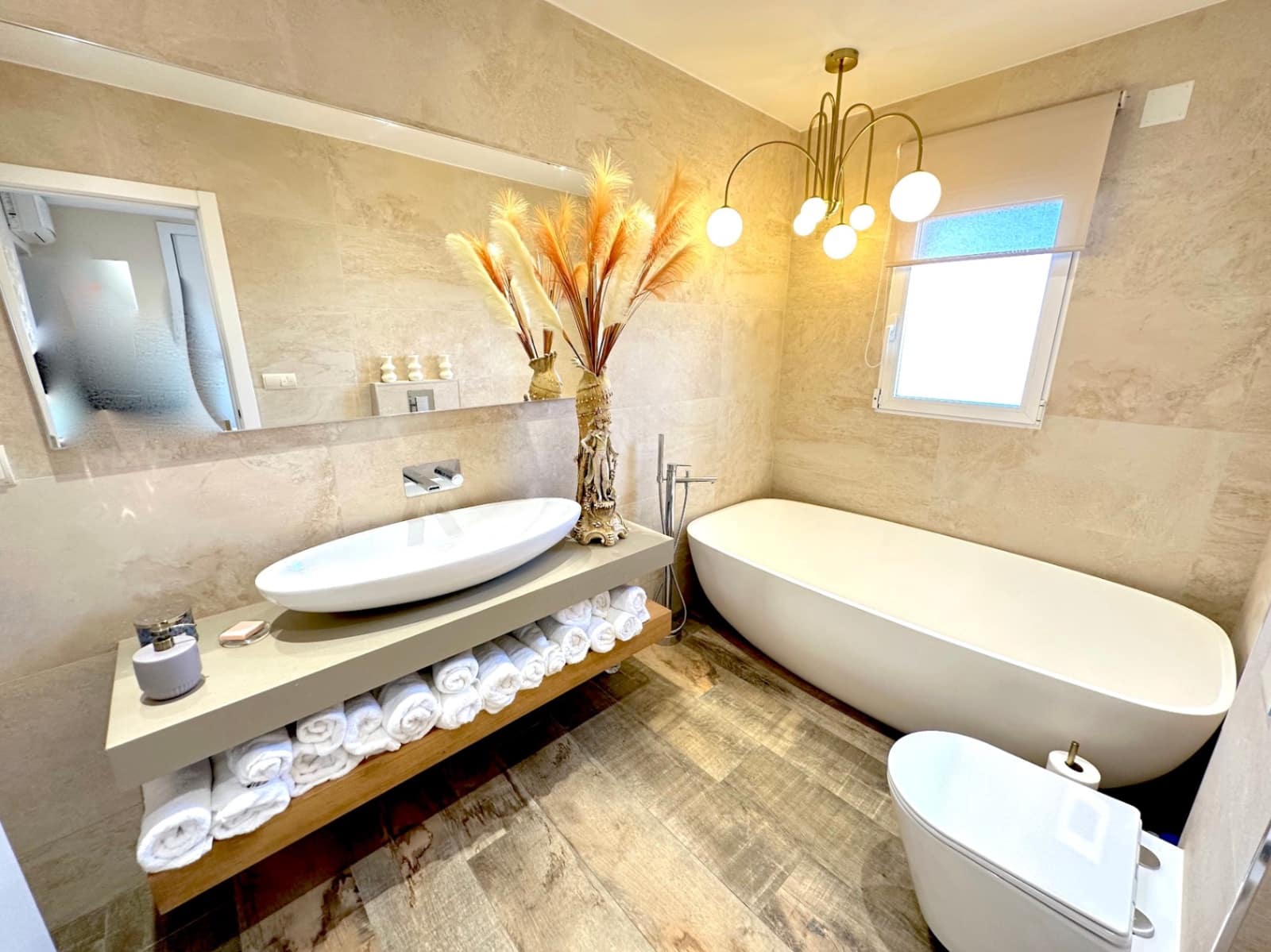 6 bedroom Villa for sale in Javea / Xabia with garage - € 1,495,000 (Ref: 8102028)