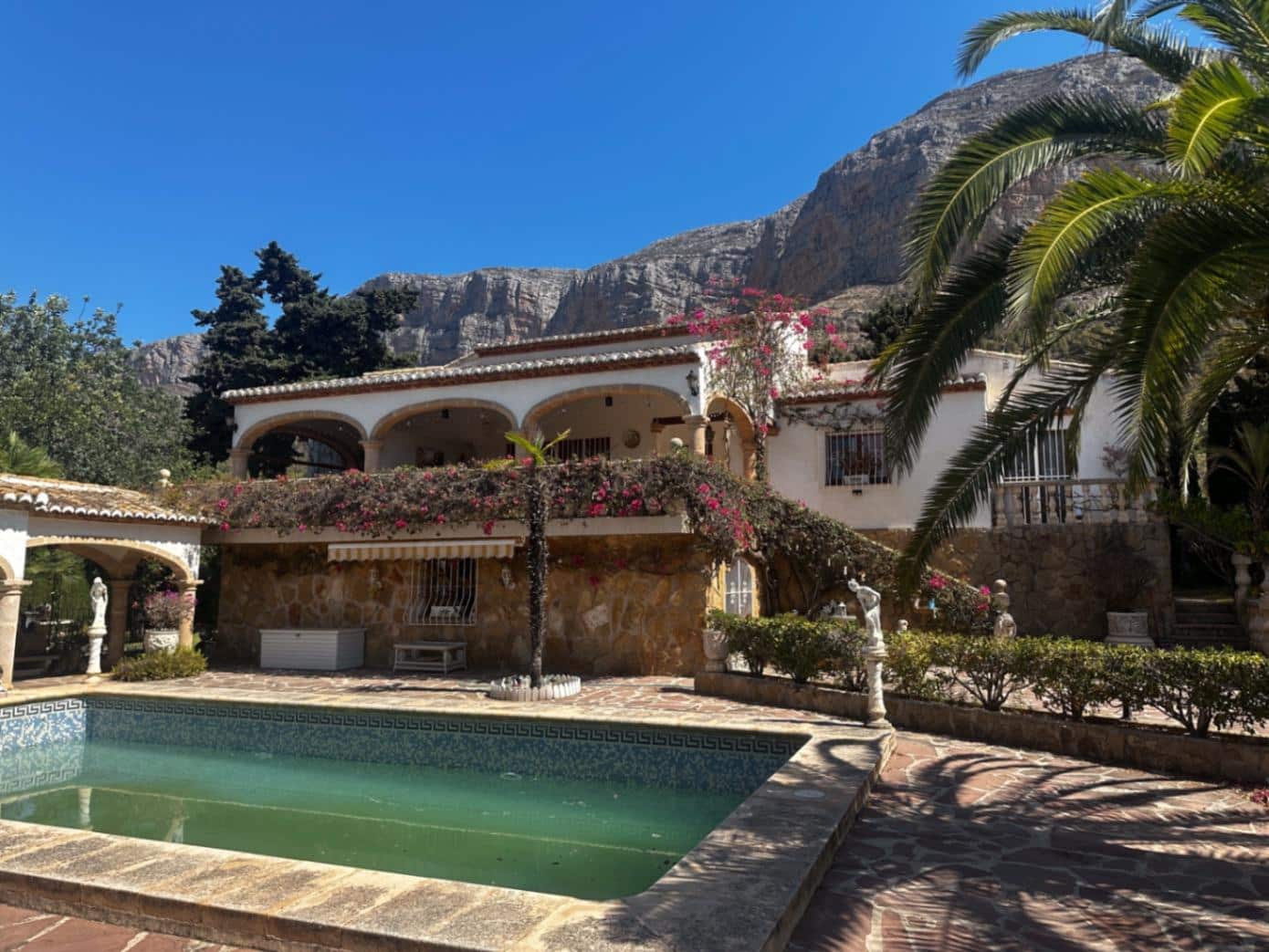 6 soveværelse Villa til salg i Javea / Xabia med garage - € 1.350.000 (Ref: 8372140)