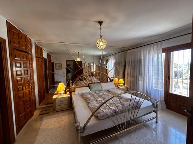 6 soveværelse Villa til salg i Montgó - Ermita, Javea / Xàbia med garage - € 1.350.000 (Ref: 8372140)