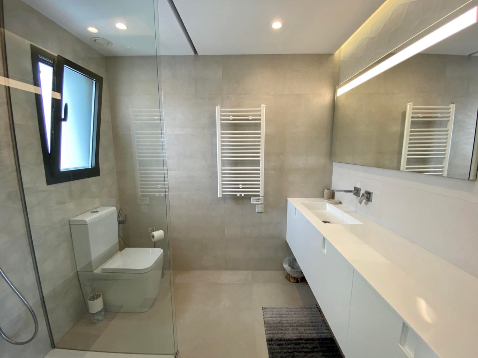 4 bedroom Villa for sale in Cumbre del Sol with garage - € 1,150,000 (Ref: 8657921)