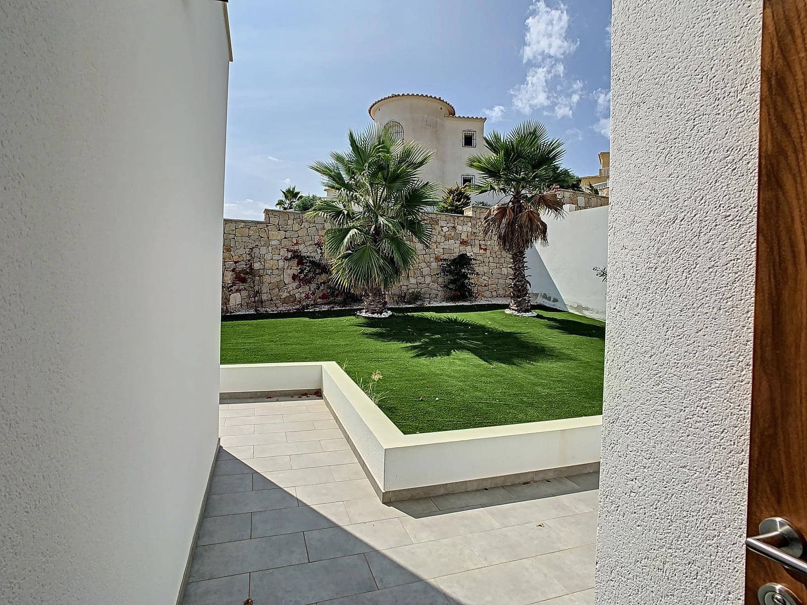 4 bedroom Villa for sale in Cumbre del Sol with garage - € 1,150,000 (Ref: 8657921)