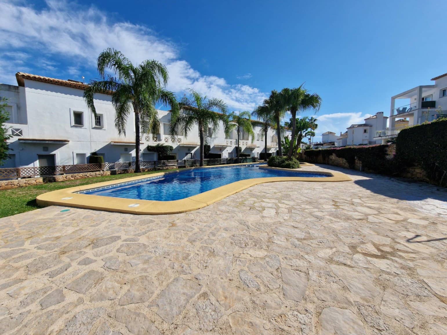 3 soveværelse Bungalow til salg i La Sella med swimmingpool garage - € 299.000 (Ref: 8674643)