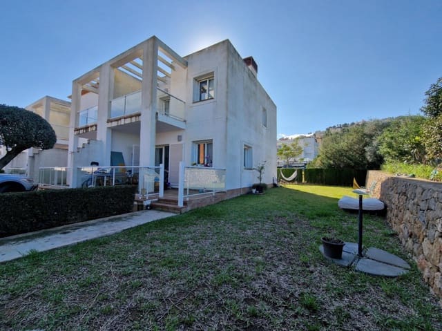 3 bedroom Bungalow for sale in La Sella with pool garage - € 299,000 (Ref: 8674643)