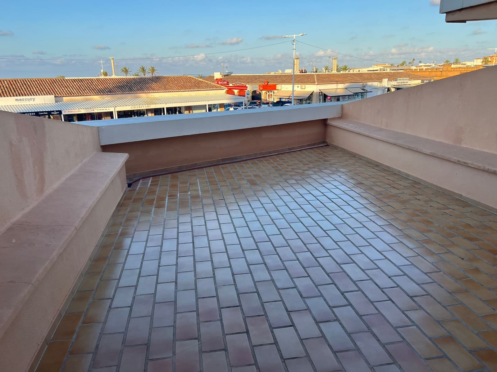 3 soveværelse Lejlighed til salg i Arenal med swimmingpool garage - € 580.000 (Ref: 8714909)