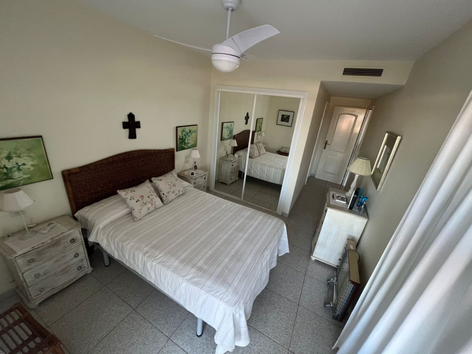 3 soveværelse Lejlighed til salg i Arenal med swimmingpool garage - € 580.000 (Ref: 8714909)