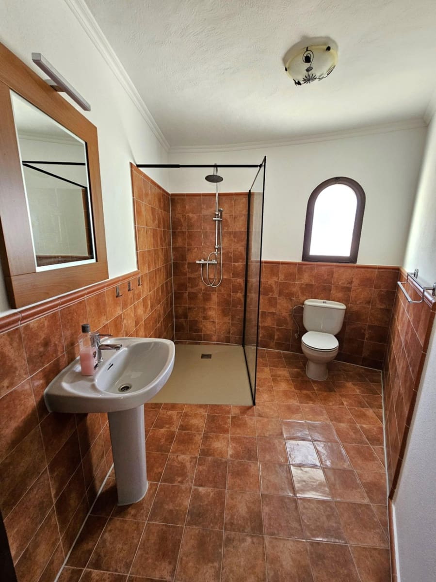 Chalet de 5 habitaciones en Cumbre del Sol en venta con garaje - 625.000 € (Ref: 8777502)