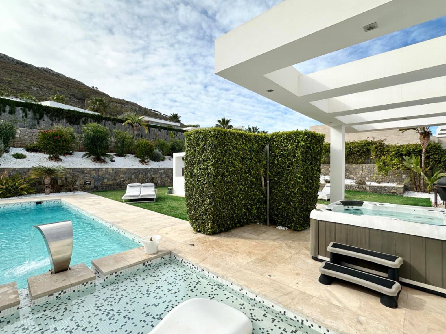 5 chambre Villa/Maison à vendre à Javea / Xabia avec garage - 2 350 000 € (Ref: 8976555)