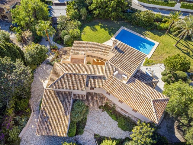 5 bedroom Villa for sale in Montgó - Ermita, Javea / Xàbia with garage - € 1,495,000 (Ref: 9267573)