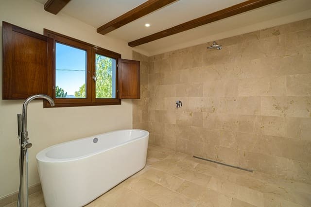 5 bedroom Villa for sale in Montgó - Ermita, Javea / Xàbia with garage - € 1,495,000 (Ref: 9267573)