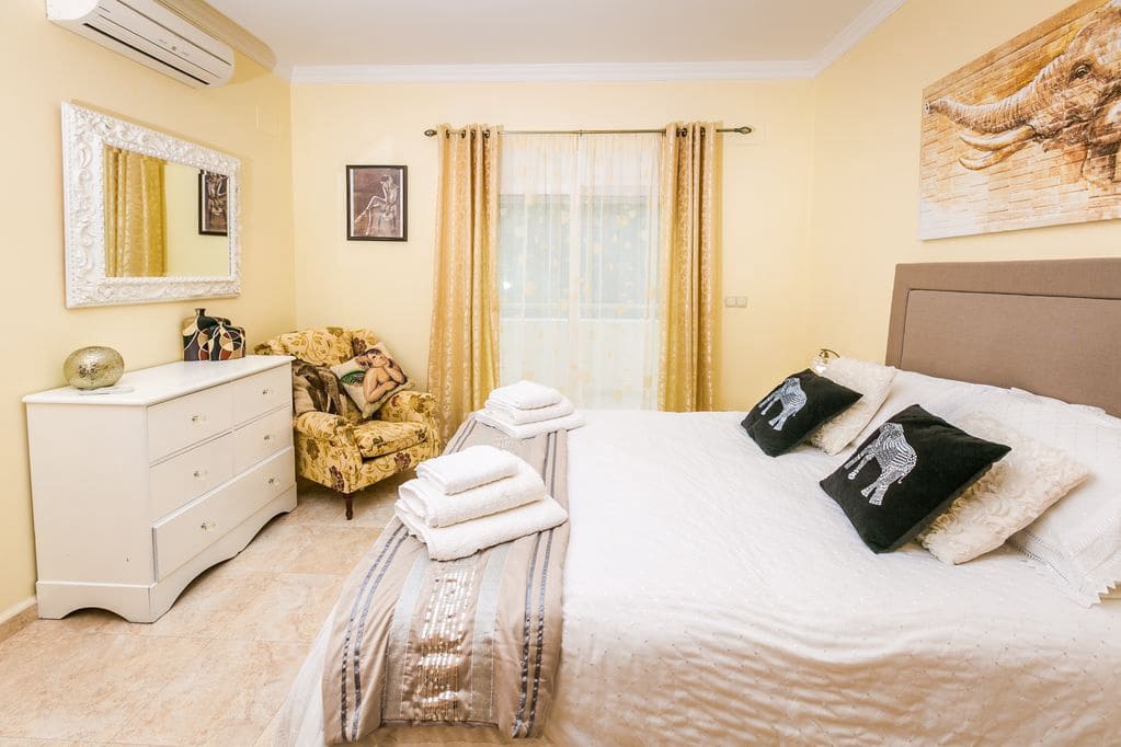 6 bedroom Villa for sale in Javea / Xabia with garage - € 1,500,000 (Ref: 9396509)