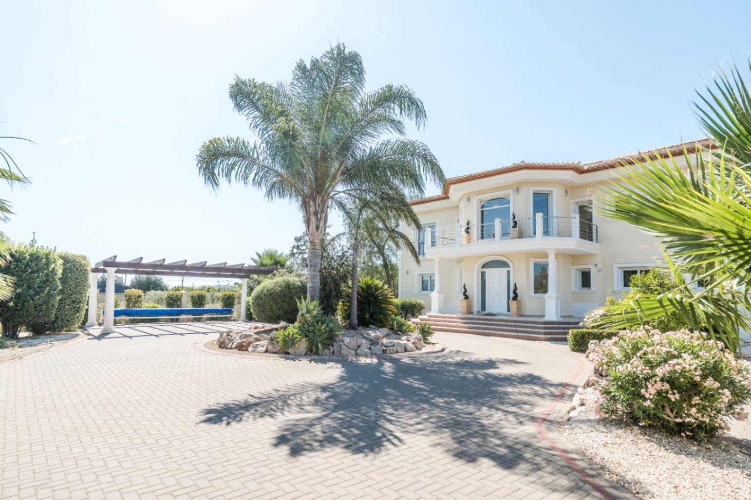 6 bedroom Villa for sale in Javea / Xabia with garage - € 1,500,000 (Ref: 9396509)