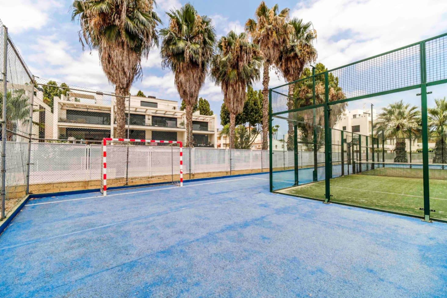 4 sovrum Takvåning till salu i Arenal med pool garage - 599 000 € (Ref: 9485419)