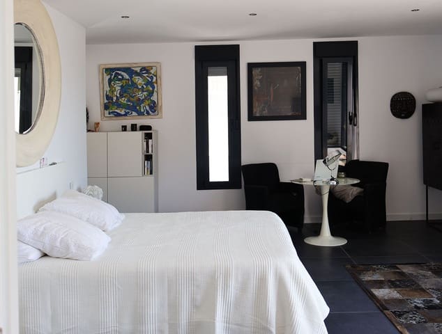 3 Zimmer Villa zu verkaufen in Teulada Pueblo, Teulada-Moraira mit Garage - 1.495.000 € (Ref: 9485425)