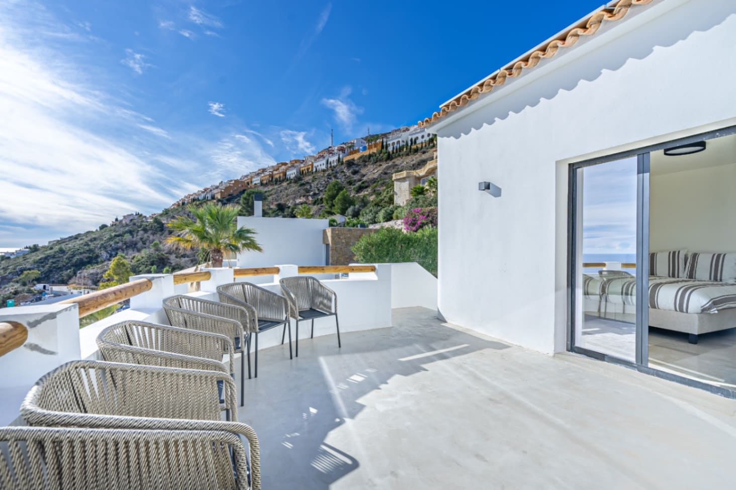 5 soveværelse Villa til salg i Cumbre del Sol med garage - € 1.700.000 (Ref: 9583458)