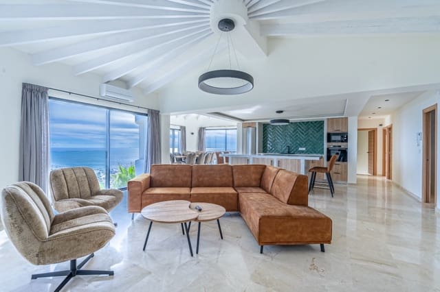 5 soveværelse Villa til salg i Cumbre del Sol, Benitachell / Benitatxell med garage - € 1.700.000 (Ref: 9583458)