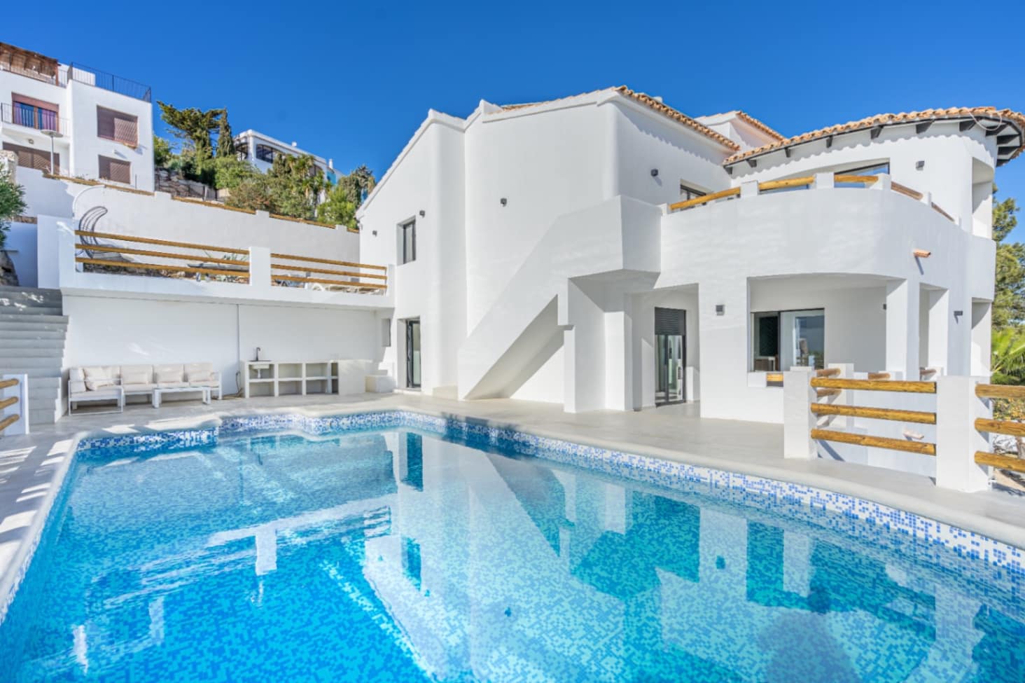 5 soveværelse Villa til salg i Cumbre del Sol med garage - € 1.700.000 (Ref: 9583458)