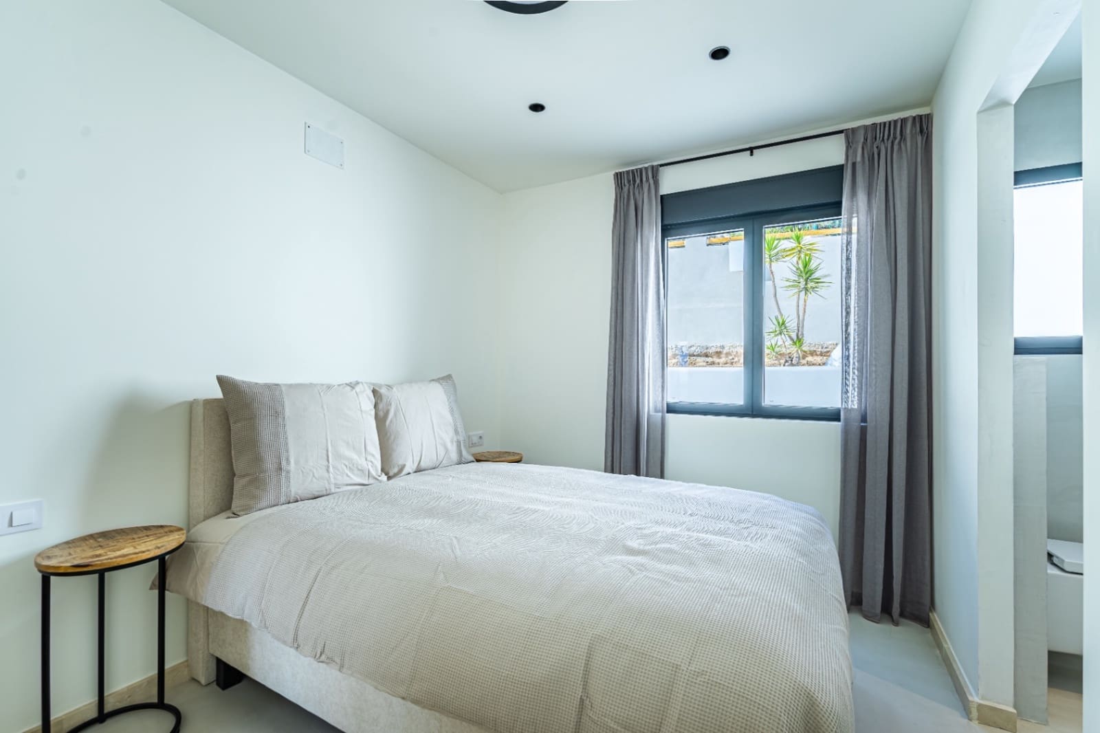 5 soveværelse Villa til salg i Cumbre del Sol med garage - € 1.700.000 (Ref: 9583458)