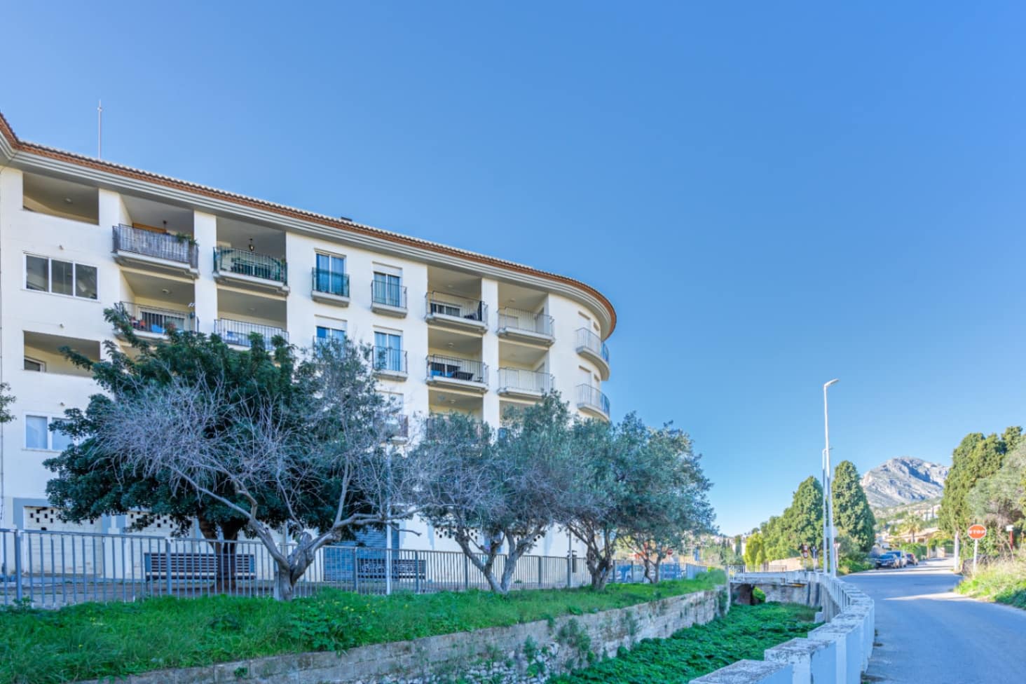 3 makuuhuone Huoneisto myytävänä paikassa Javea / Xabia mukana 
autotalli - 365 000 € (Ref: 9583460)