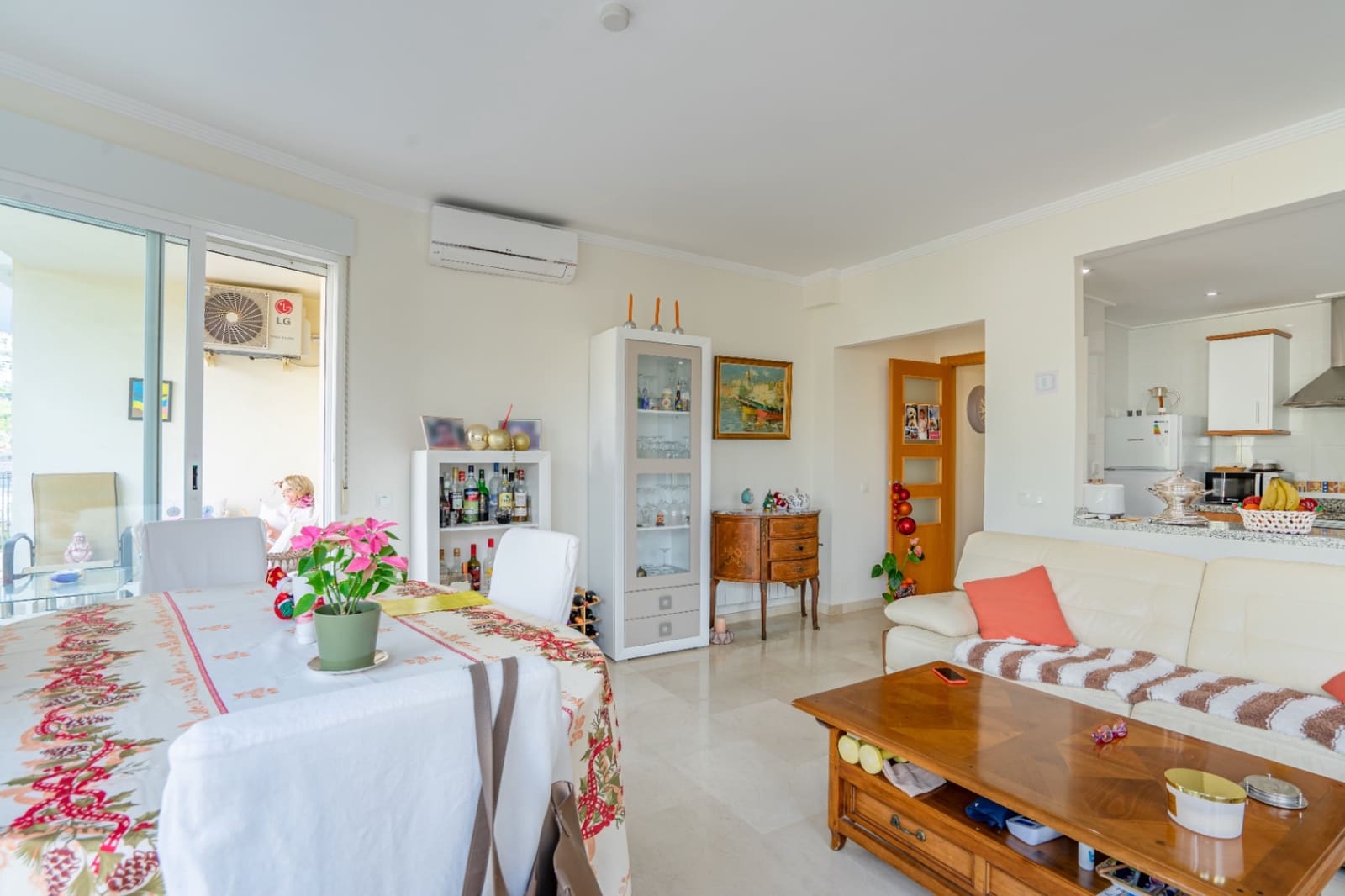 3 makuuhuone Huoneisto myytävänä paikassa Javea / Xabia mukana 
autotalli - 365 000 € (Ref: 9583460)