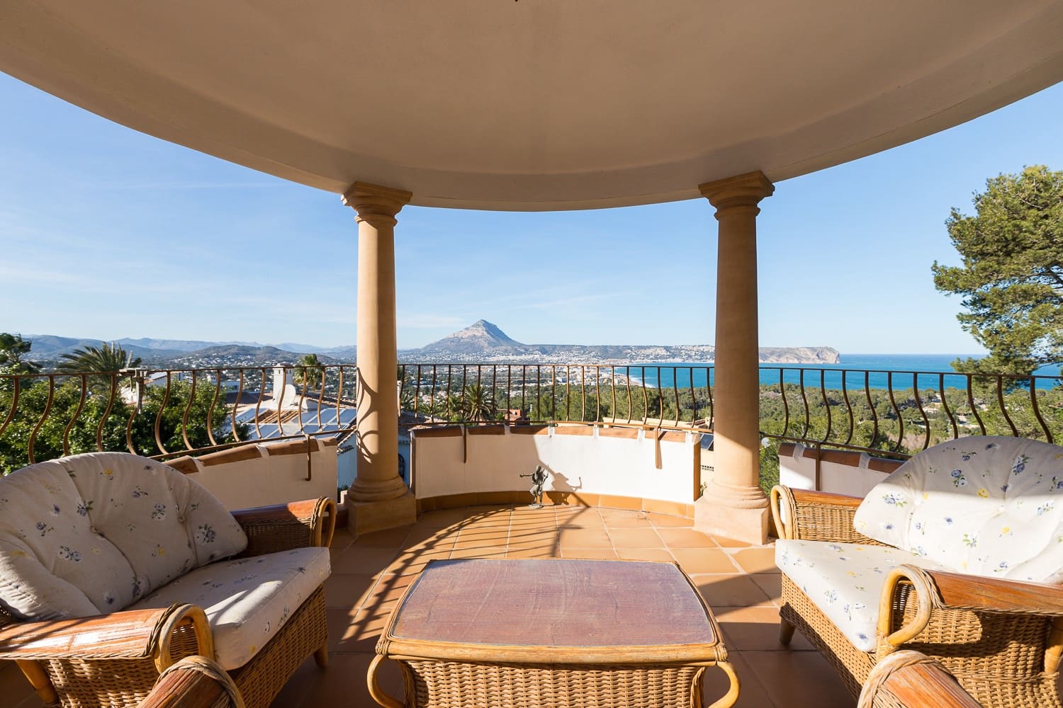 4 soveværelse Villa til salg i Javea / Xabia med garage - € 2.050.000 (Ref: 9583464)