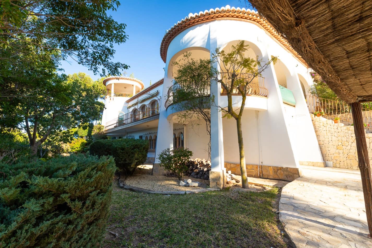 4 soveværelse Villa til salg i Javea / Xabia med garage - € 2.050.000 (Ref: 9583464)