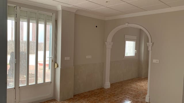 2 bedroom Apartment for sale in Puerto, Javea / Xàbia - € 365,000 (Ref: 9618565)