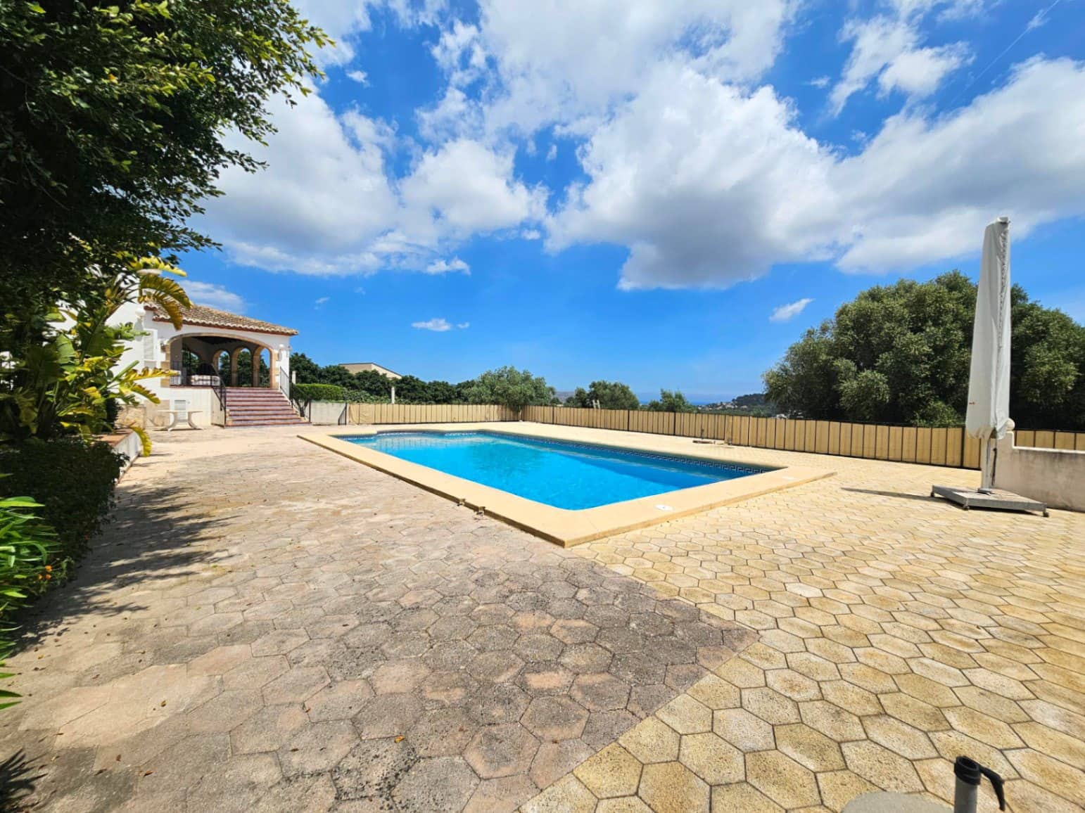 4 bedroom Villa for sale in Javea / Xabia with garage - € 1,500,000 (Ref: 9827629)