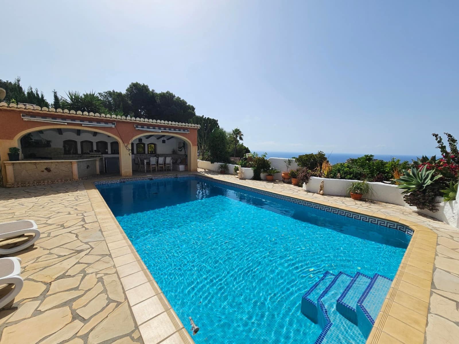 5 soveværelse Villa til salg i Javea / Xabia med swimmingpool garage - € 1.500.000 (Ref: 9921044)