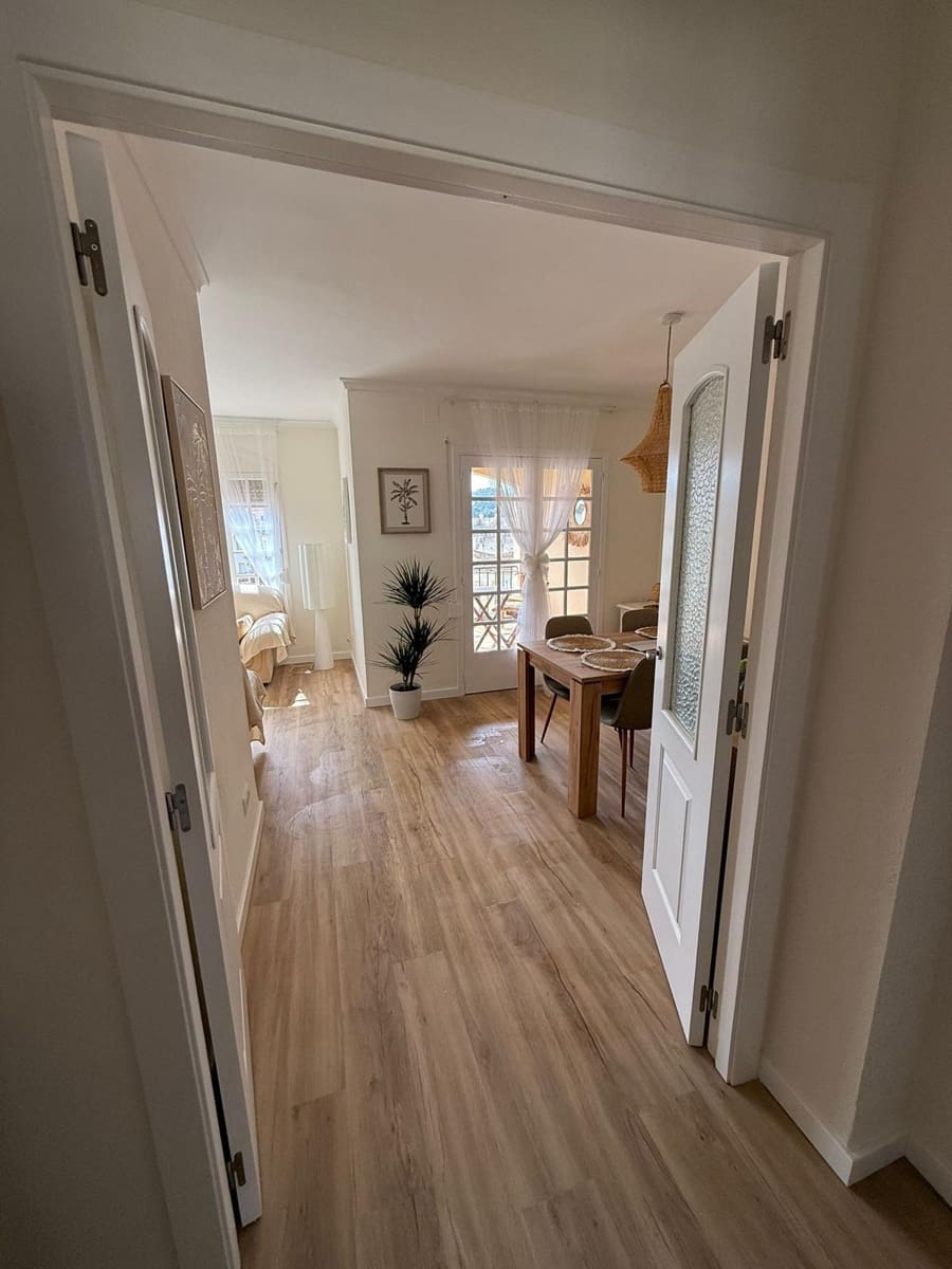 2 Zimmer Apartment zu verkaufen in Arenal mit Pool Garage - 399.999 € (Ref: 9921045)