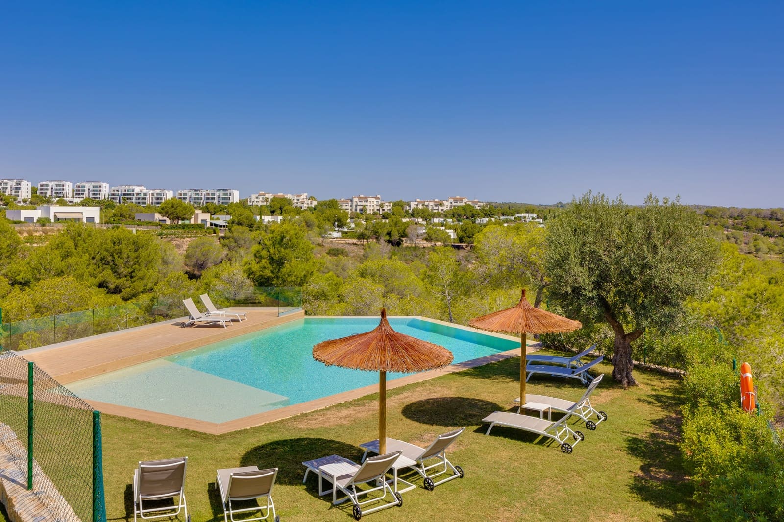 2 slaapkamer Appartement te koop in Campoamor met zwembad garage - € 449.000 (Ref: 10008324)