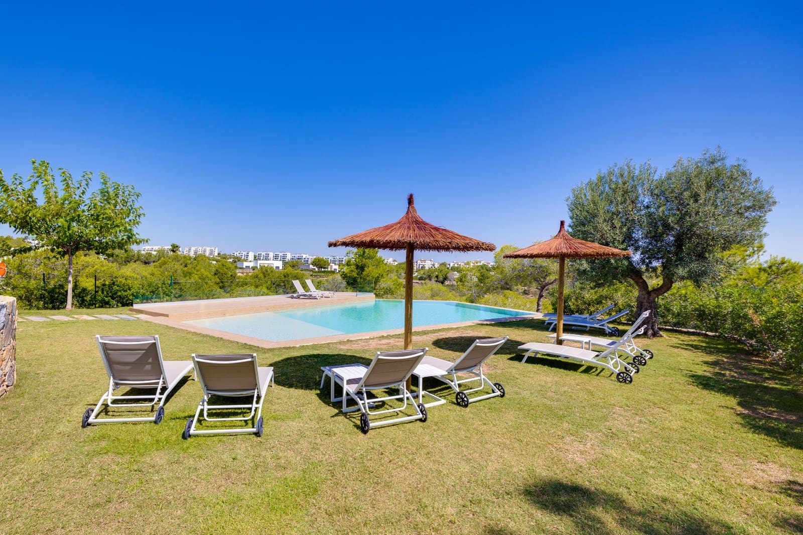 2 slaapkamer Appartement te koop in Campoamor met zwembad garage - € 449.000 (Ref: 10008324)