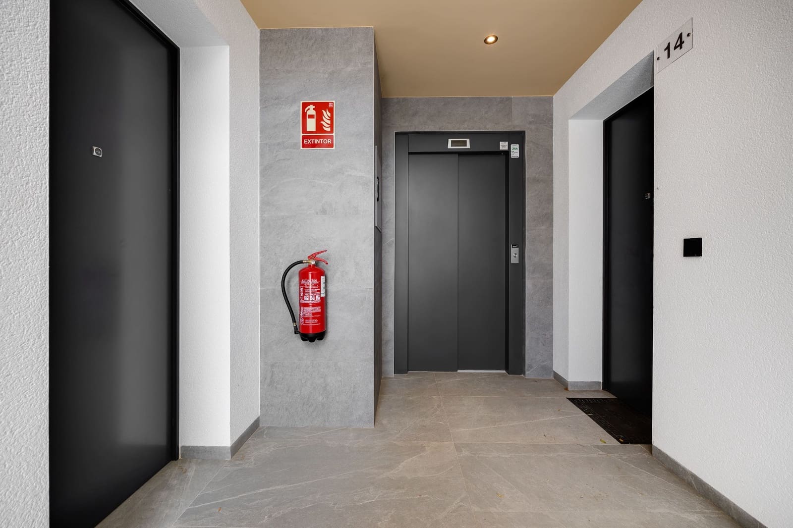 2 slaapkamer Appartement te koop in Campoamor met zwembad garage - € 449.000 (Ref: 10008324)