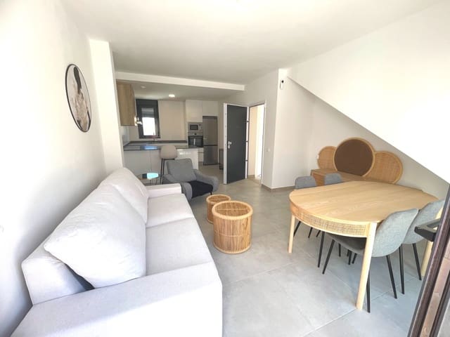 Apartamento de 2 habitaciones en Villamartin, Orihuela en venta con piscina garaje - 255.000 € (Ref: 10008325)