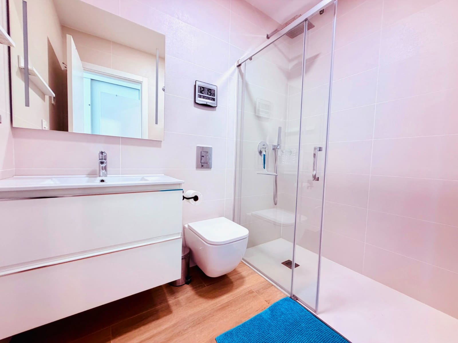 Apartamento de 2 habitaciones en Villamartin en venta con piscina garaje - 279.900 € (Ref: 10012827)