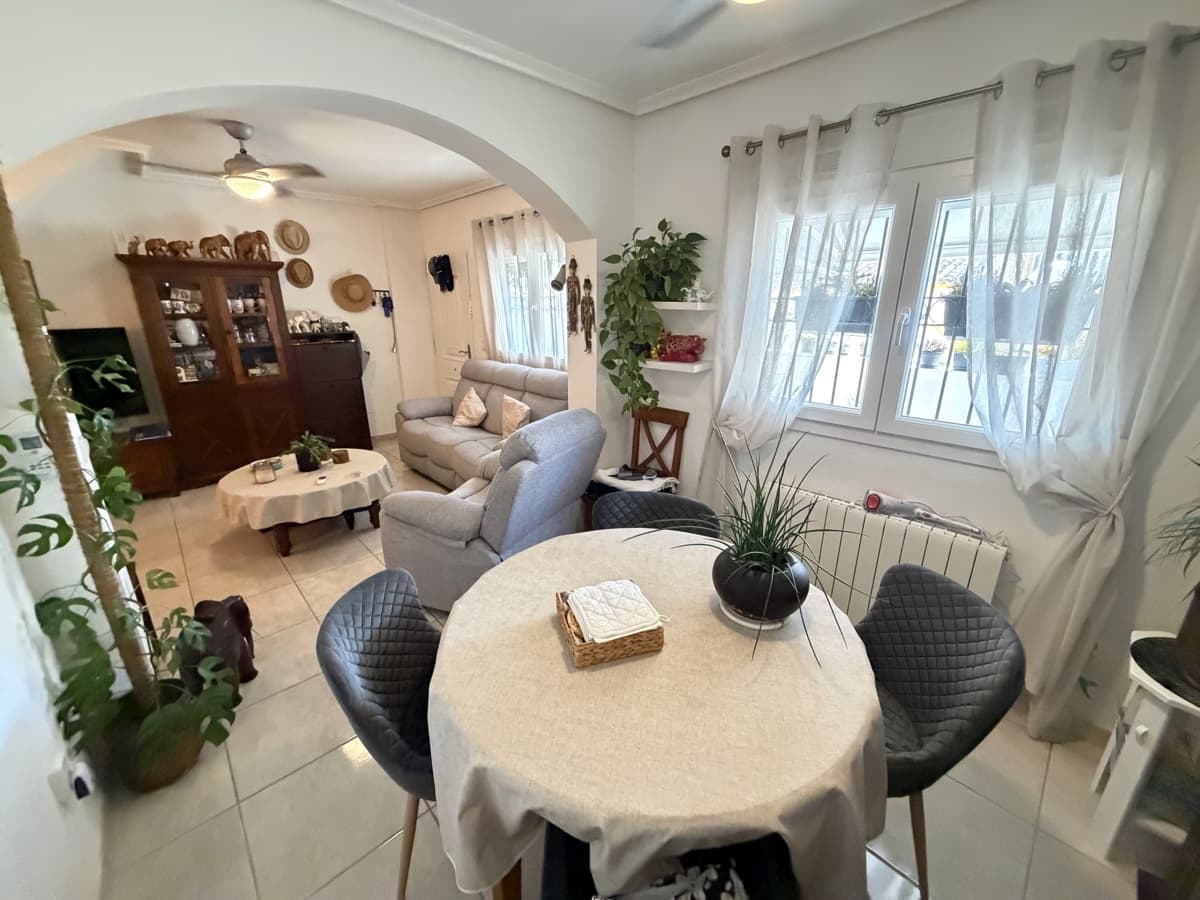 2 quarto Casa em Banda para venda em Los Altos com piscina garagem - 245 000 € (Ref: 10022009)