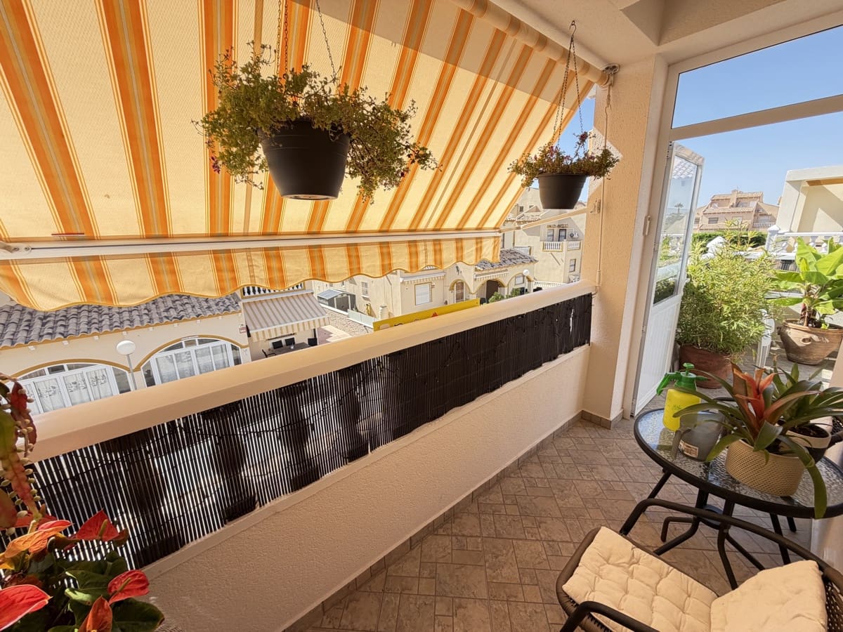 2 quarto Casa em Banda para venda em Los Altos com piscina garagem - 245 000 € (Ref: 10022009)